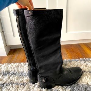 Frye Melissa Button Zip Black Boots, Size 6, EUC